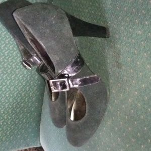 Merona black heels